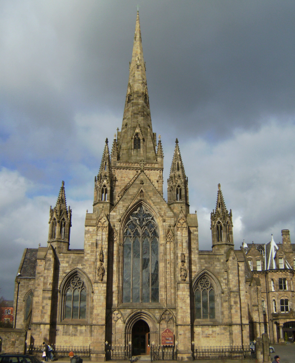 Nhà Thờ St John the Evangelist: Nơi Gặp Gỡ Giữa Đạo và Lịch Sử Ở Mumbai